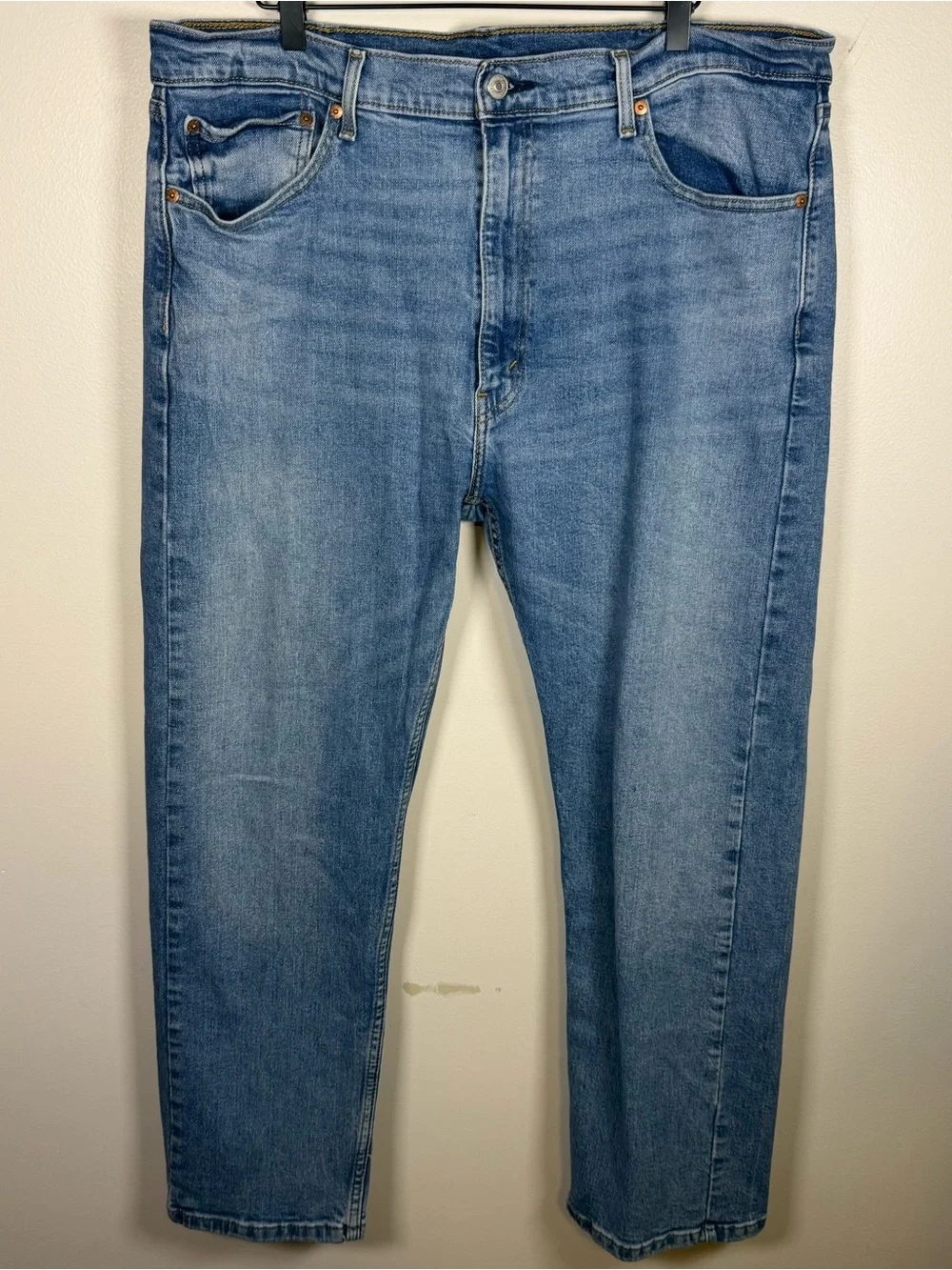 Levi’s 505 Men’s Straight Leg Jeans Size 40x30 Classic Blue Denim Whiskering
